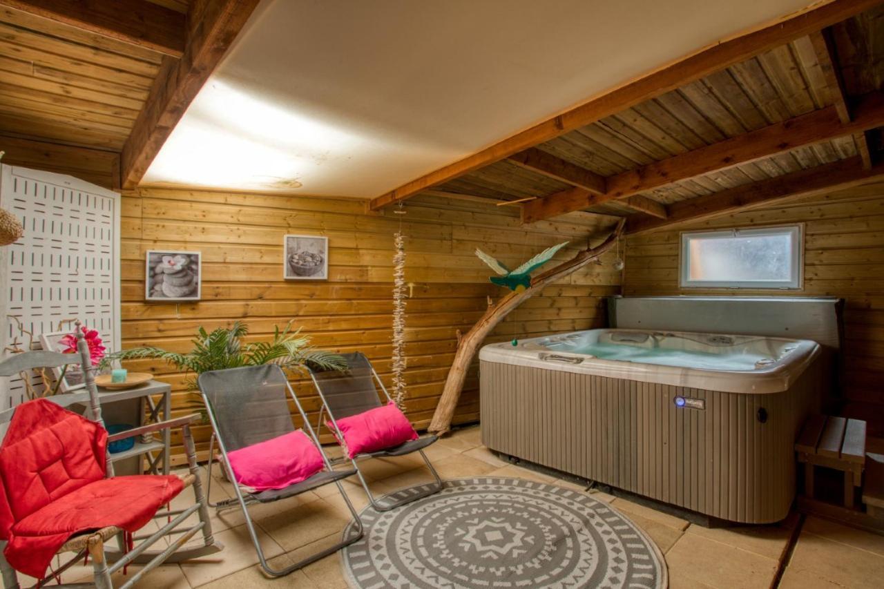 Le Moulin Du Bleufond Otel Montignac-Lascaux Dış mekan fotoğraf