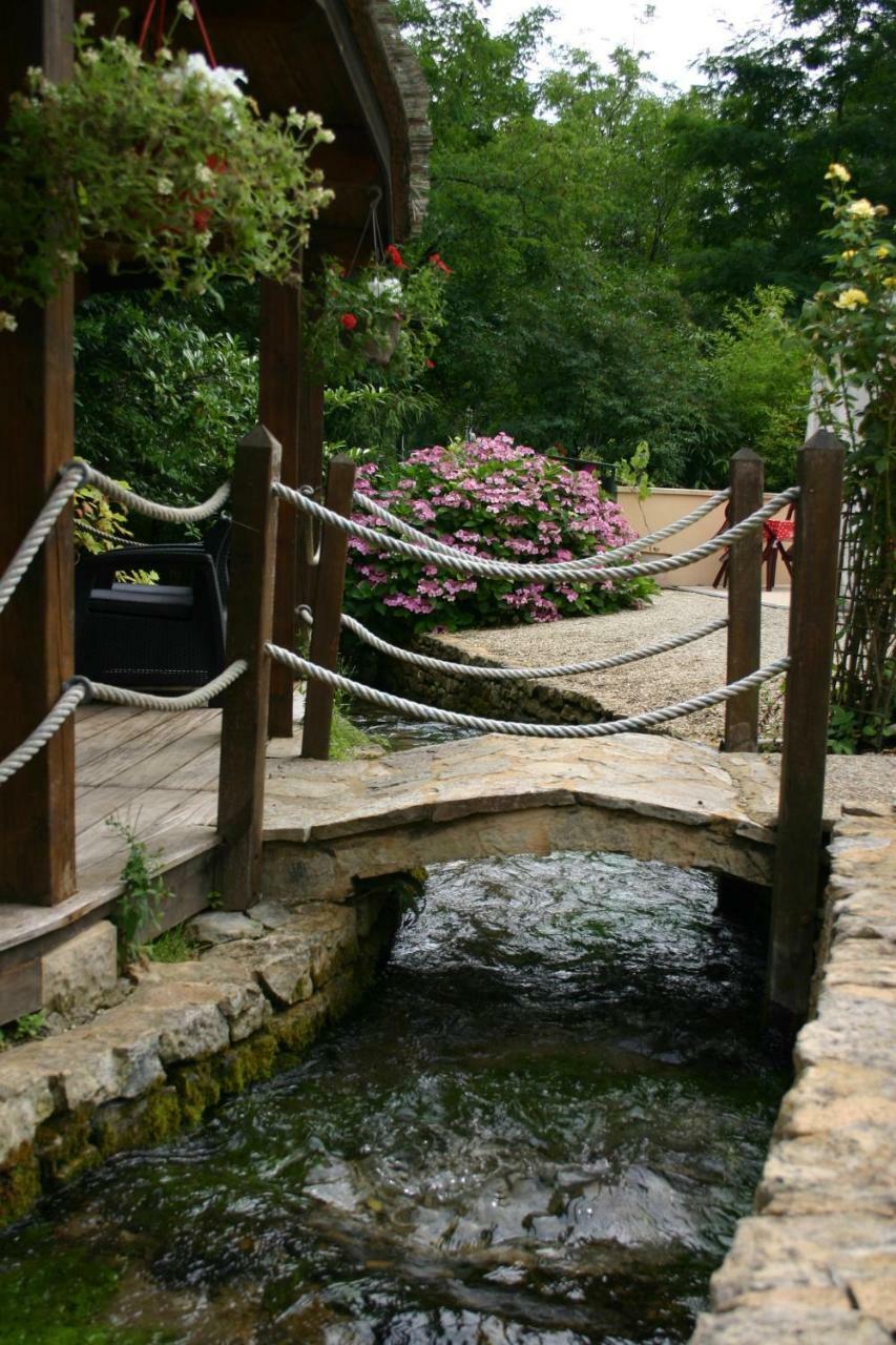 Le Moulin Du Bleufond Otel Montignac-Lascaux Dış mekan fotoğraf